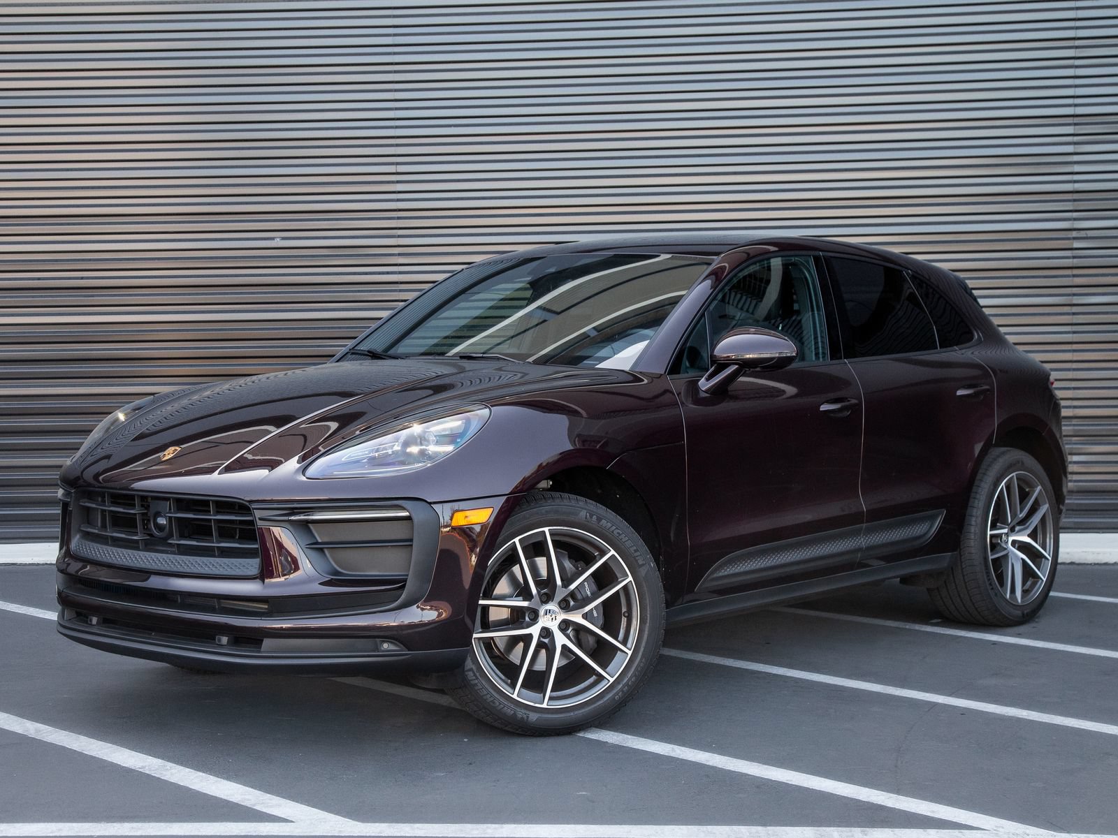Certified 2023 Porsche Macan Turbo AWD/4WD image 1