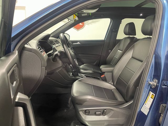 Used 2019 Volkswagen Tiguan SEL R-Line AWD/4WD image 14