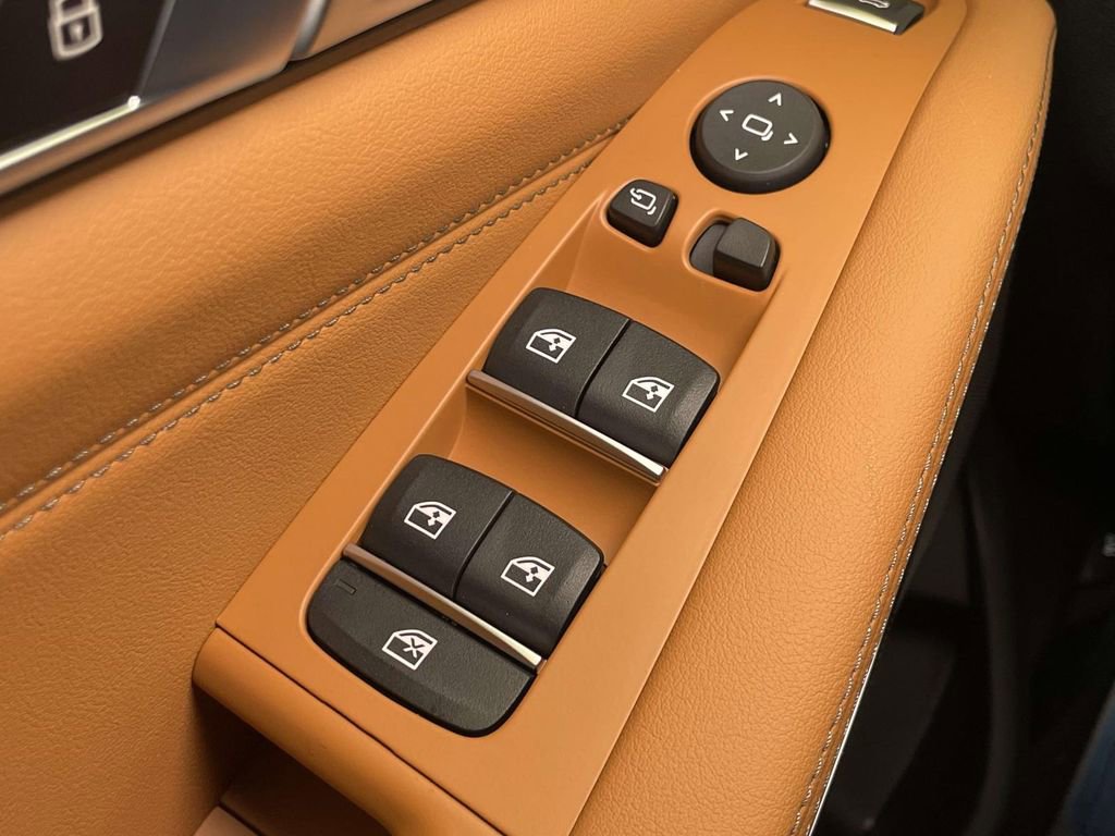 New 2026 BMW X5 M60i AWD/4WD image 32