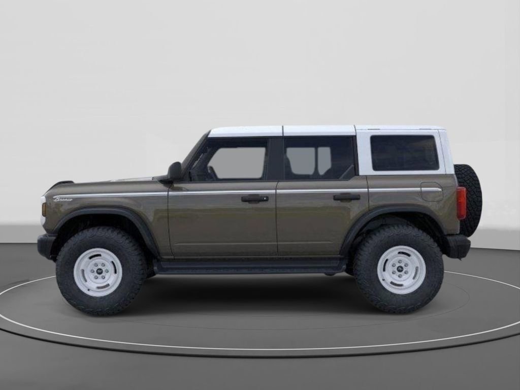 New 2026 Ford Bronco Heritage Edition image 3