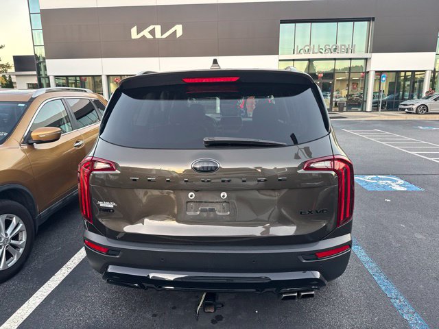 Used 2021 Kia Telluride EX w/ EX Premium Package AWD/4WD image 3