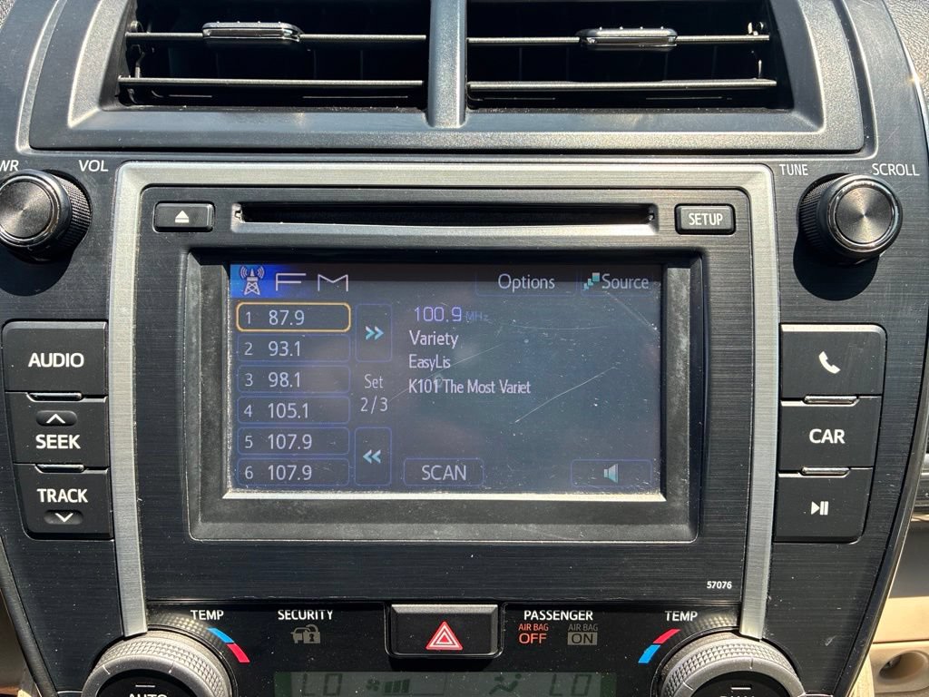 Used 2013 Toyota Camry XLE FWD image 19