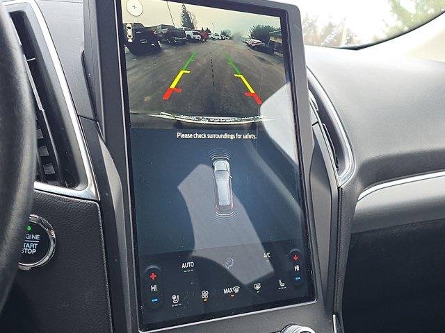 Used 2022 Ford Edge Titanium w/ Equipment Group 301A AWD/4WD image 30