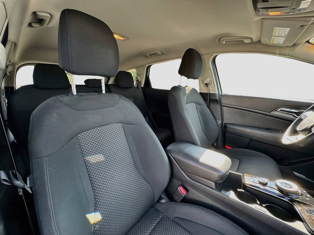 Certified 2023 Kia Sportage LX AWD/4WD image 29