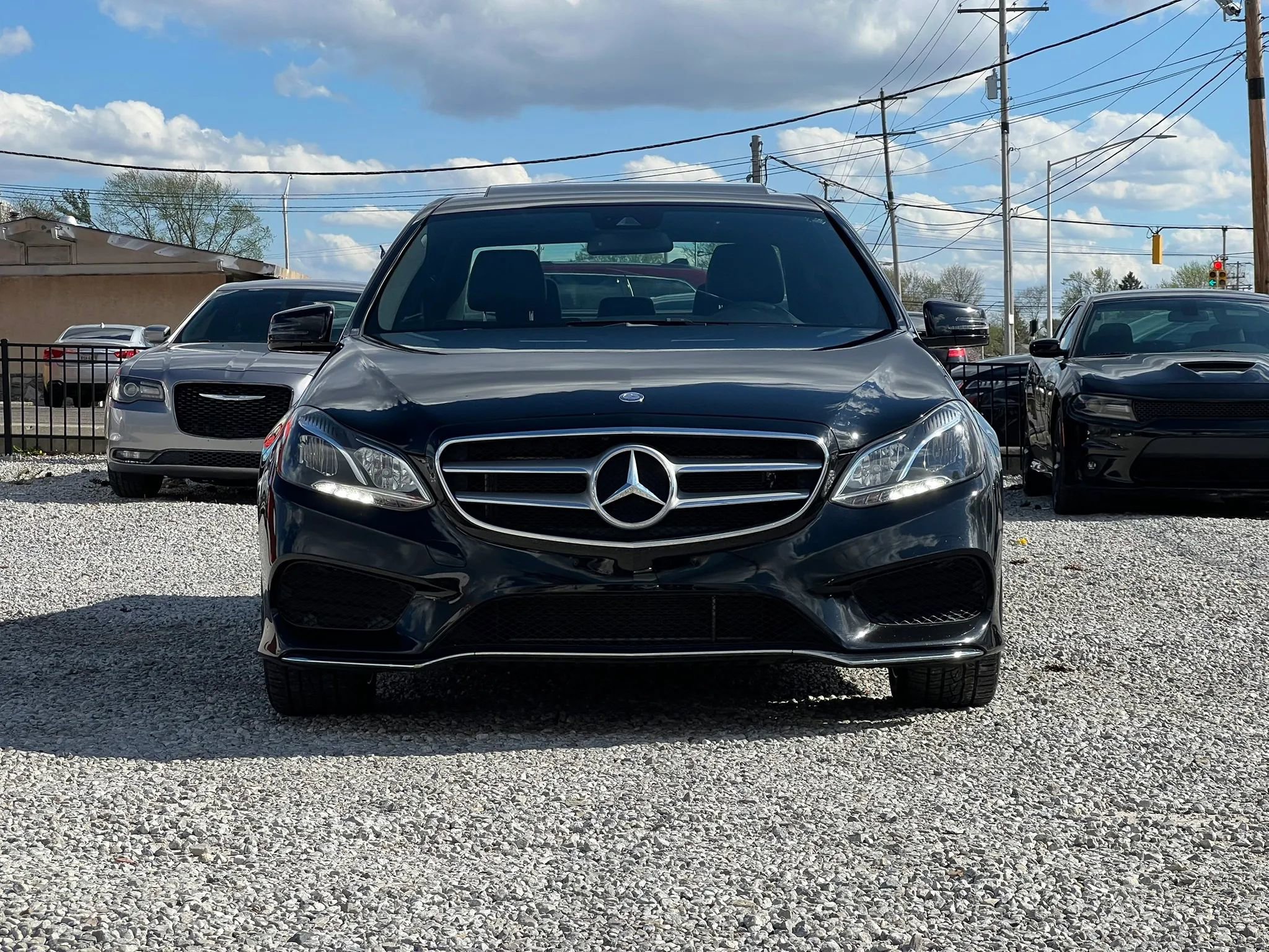 Used 2015 Mercedes-Benz E 350 4MATIC Sedan image 2