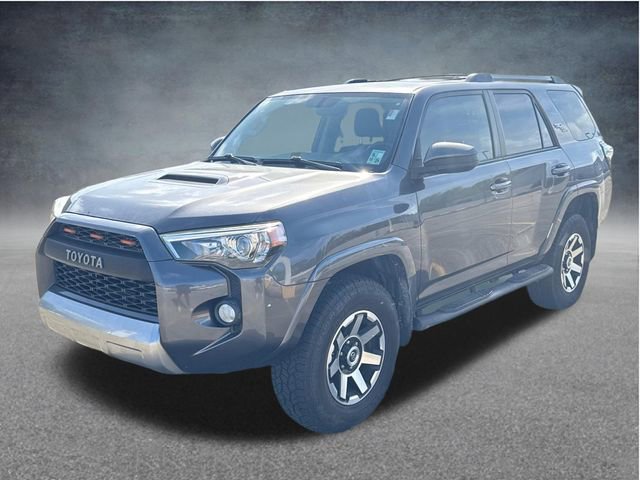 Used 2018 Toyota 4Runner TRD Off-Road AWD/4WD image 3