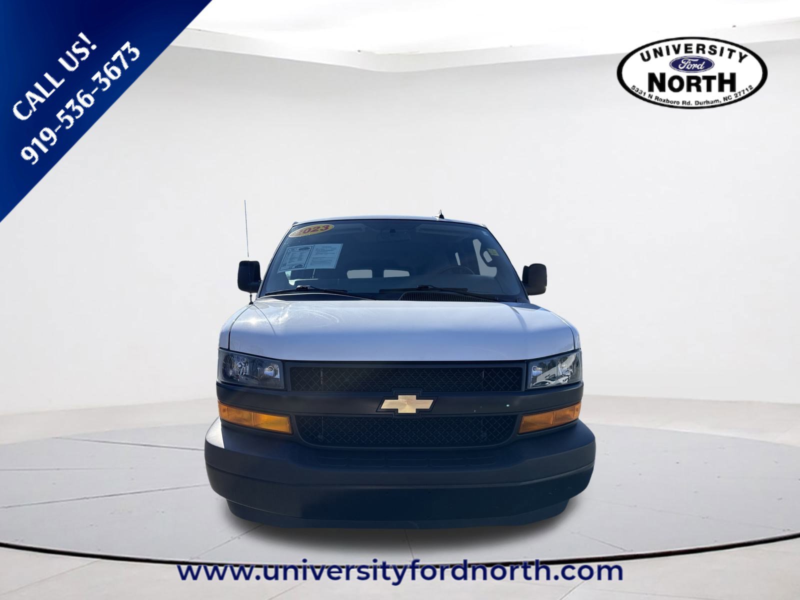 Used 2023 Chevrolet Express 3500 LS image 2