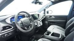 New 2026 Chrysler Voyager LX FWD image 16