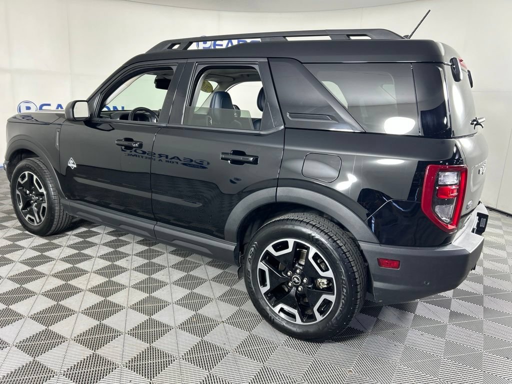 Used 2023 Ford Bronco Sport Outer Banks w/ Tech Package AWD/4WD image 9