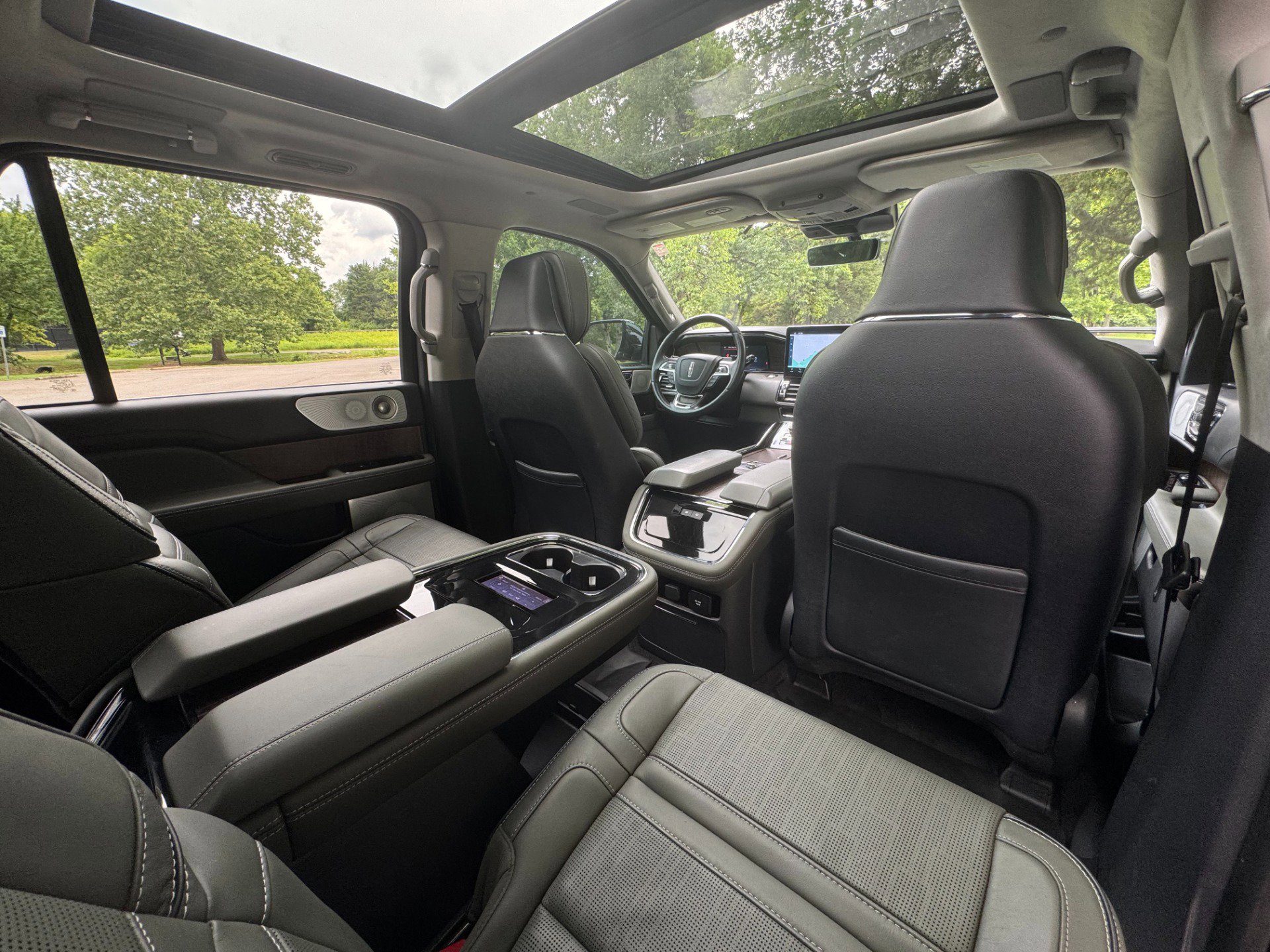 Used 2022 Lincoln Navigator Black Label image 45