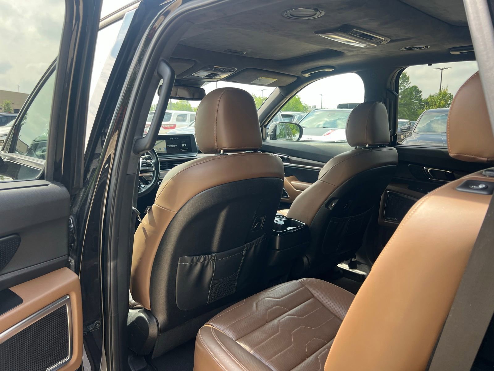 Used 2021 Kia Telluride SX w/ SX Prestige Package AWD/4WD image 19