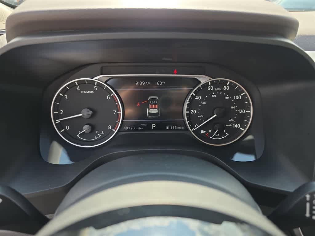 Used 2023 Nissan Rogue SV AWD/4WD image 19