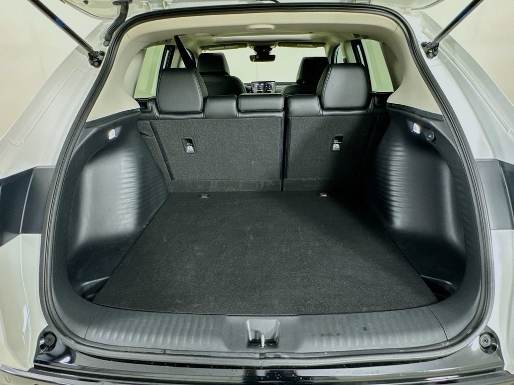 Certified 2026 Honda HR-V EX-L image 33
