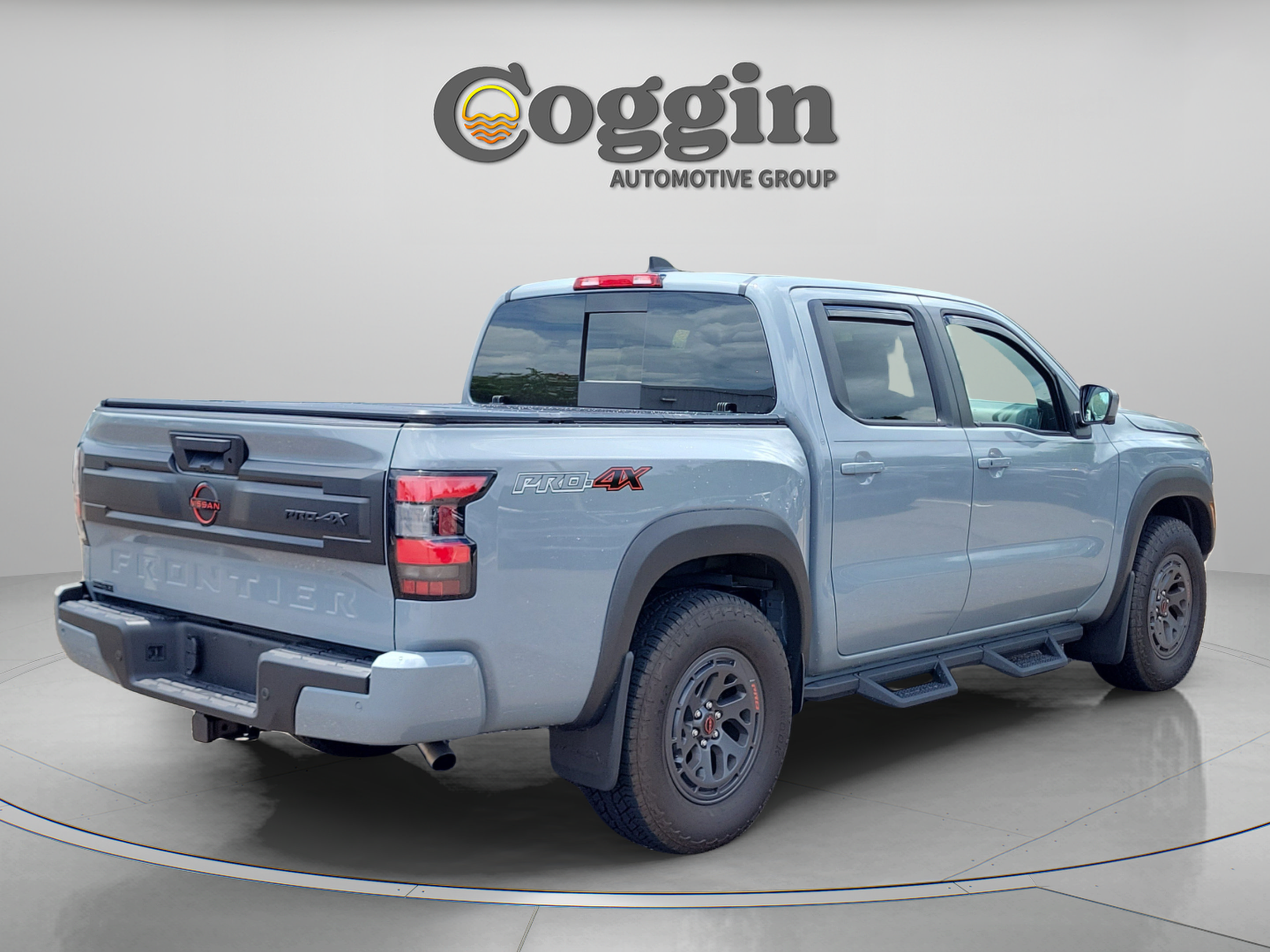 Used 2026 Nissan Frontier PRO-4X w/ Pro Premium Package AWD/4WD image 5