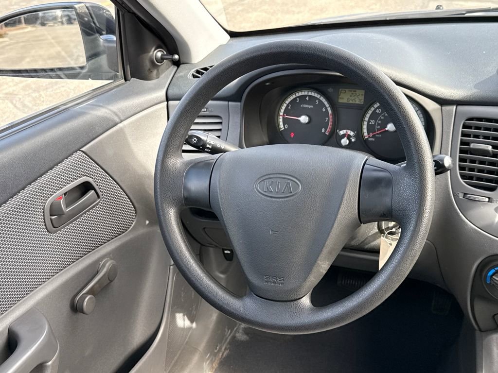 Used 2009 Kia Rio LX image 12