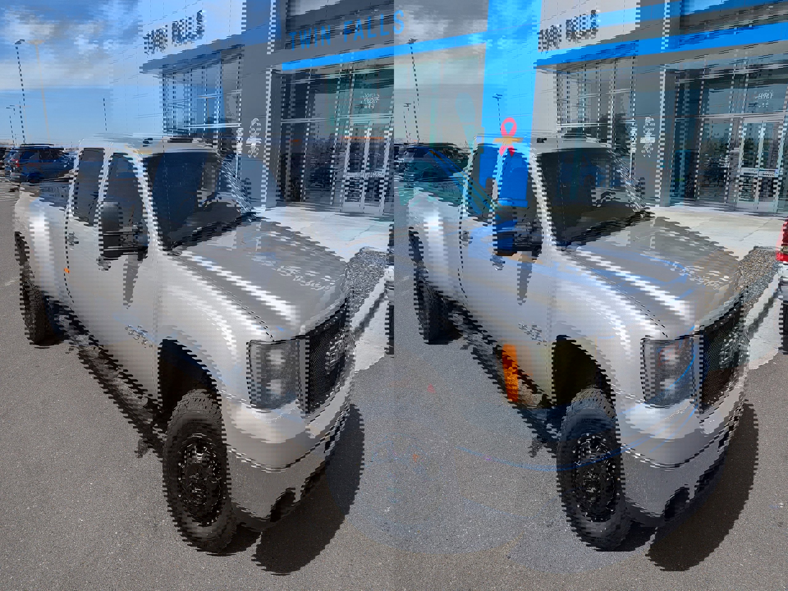 Used 2008 GMC Sierra 3500 SLE image 4