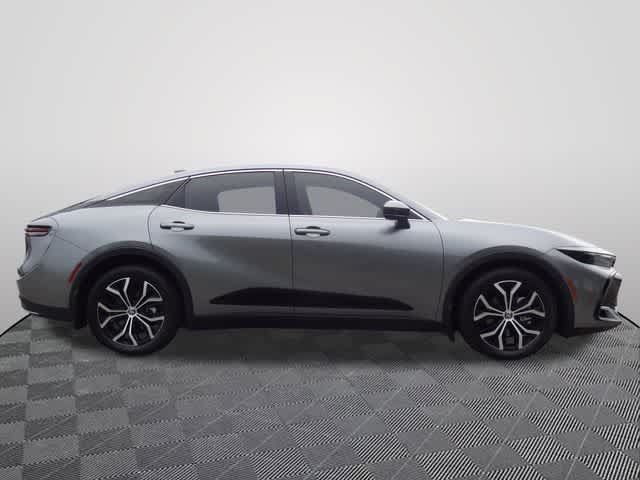 Used 2024 Toyota Crown AWD/4WD image 4