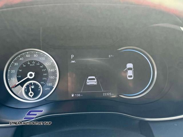 Used 2023 Genesis G70 2.0T w/ Sport Prestige Package image 29