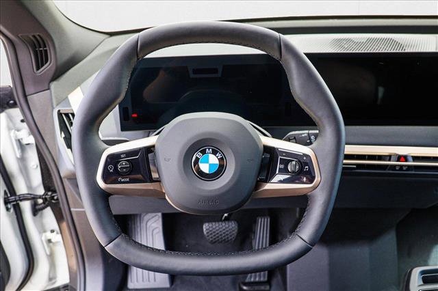 Used 2026 BMW iX xDrive45 w/ Executive Package image 12