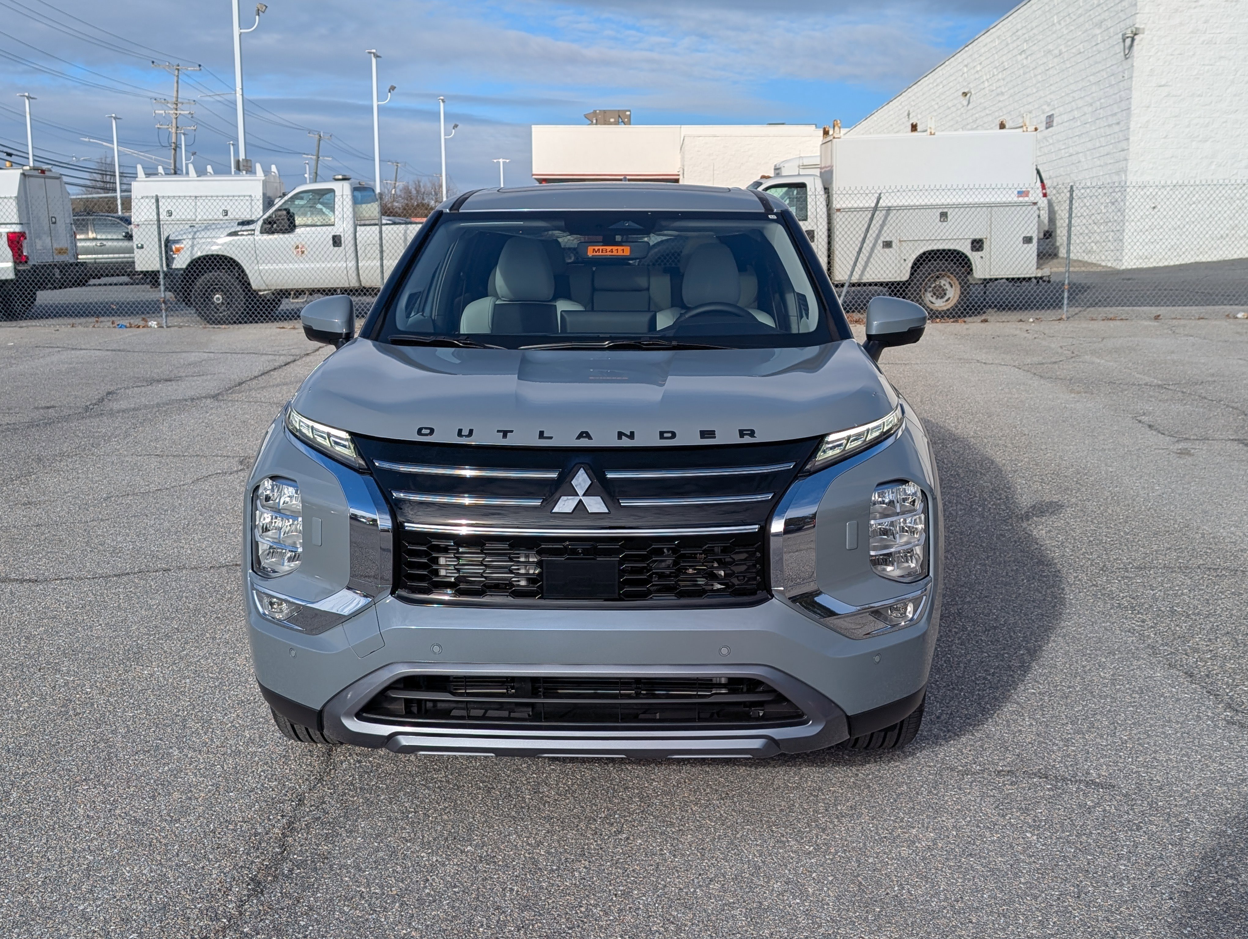 New 2026 Mitsubishi Outlander SE image 7