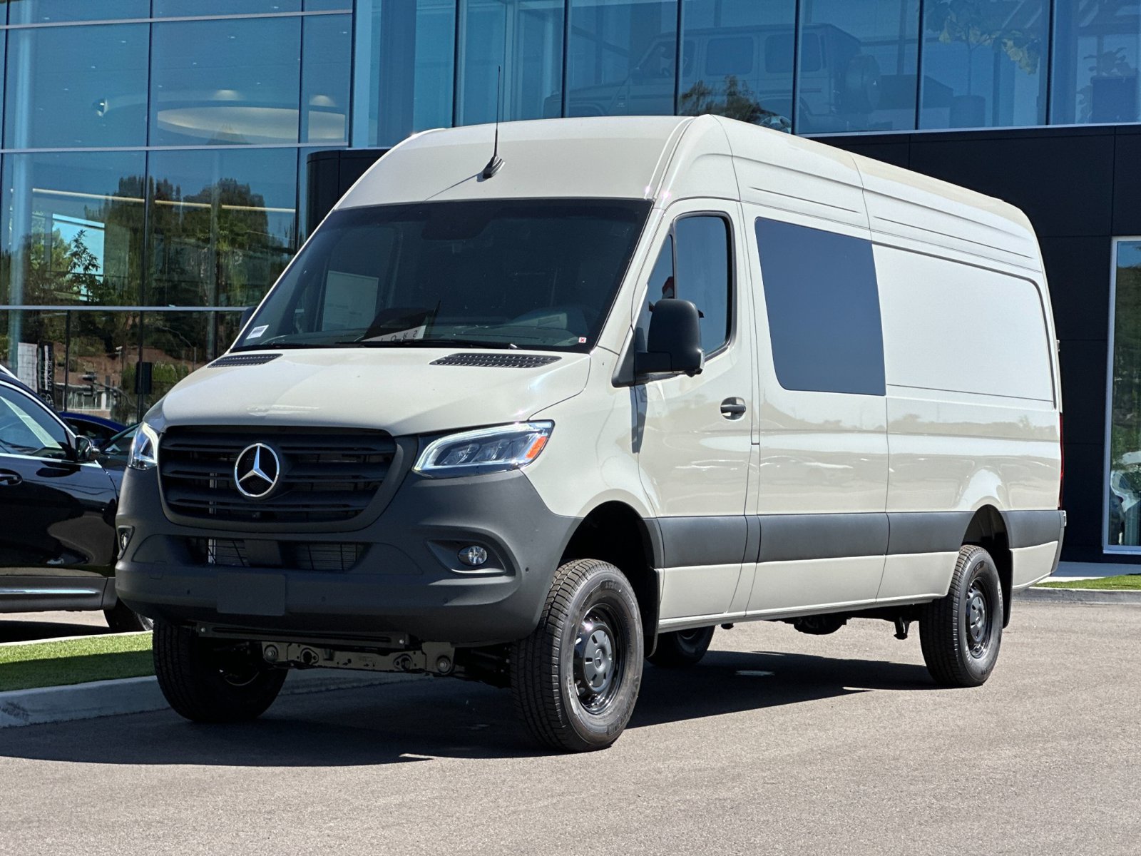 New 2026 Mercedes-Benz Sprinter 2500 image 7