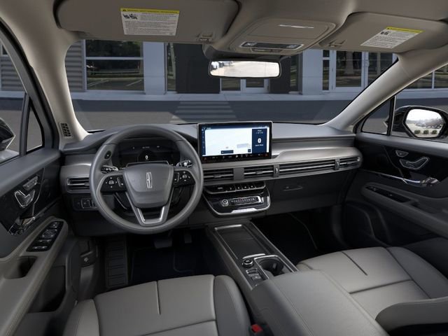 New 2026 Lincoln Corsair Premiere FWD image 9