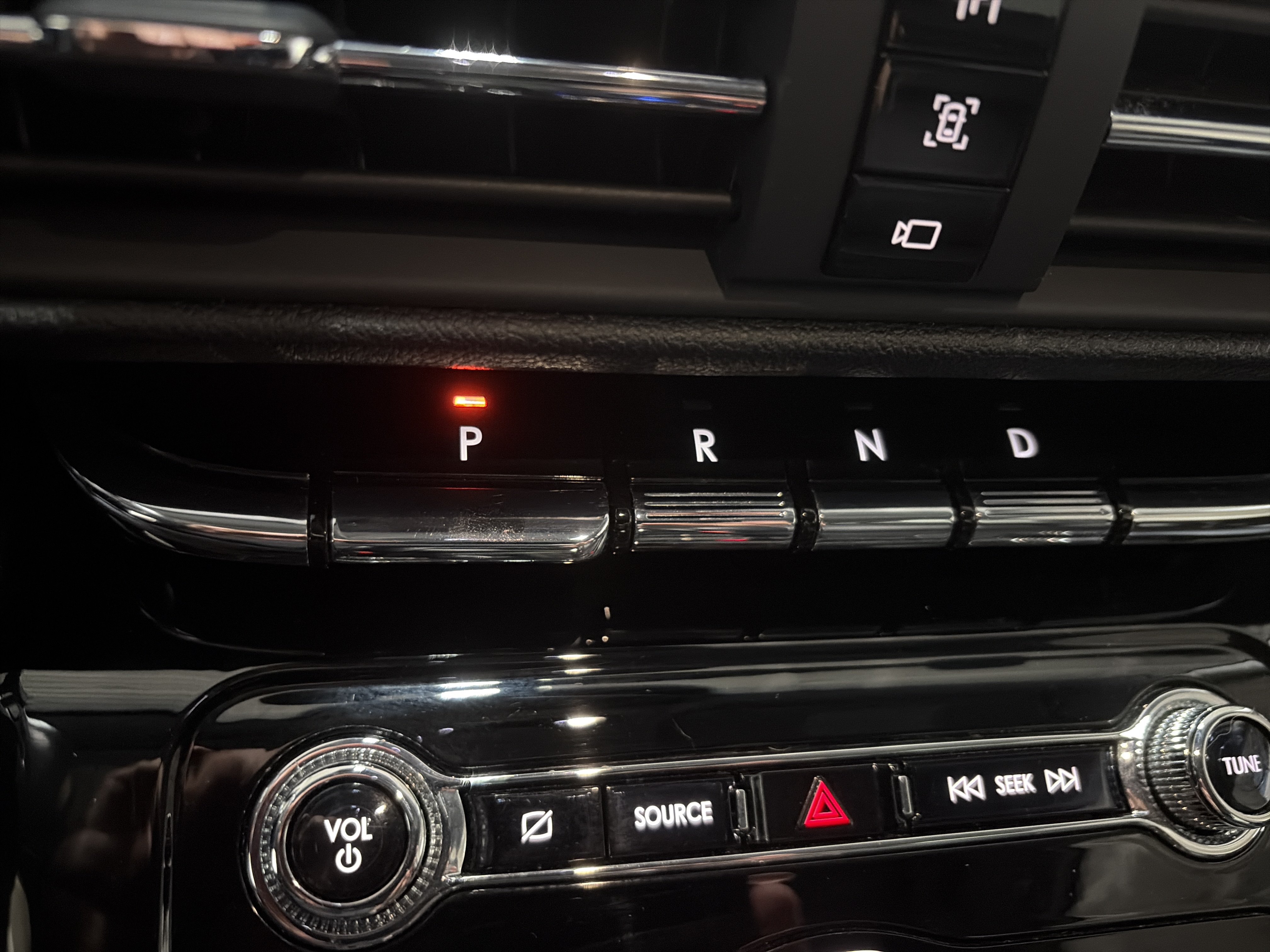 Used 2021 Lincoln Corsair AWD w/ Equipment Group 101A image 25