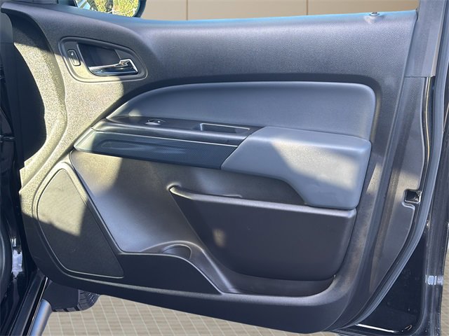 Used 2020 Chevrolet Colorado Z71 image 35