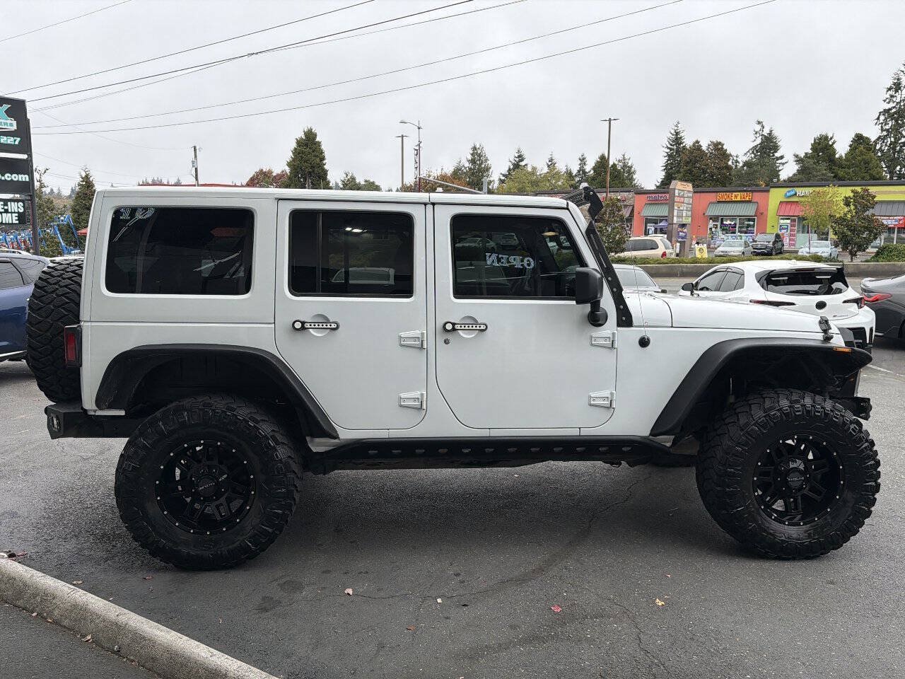 Used 2015 Jeep Wrangler Unlimited Sport w/ Quick Order Package 24S AWD/4WD image 15