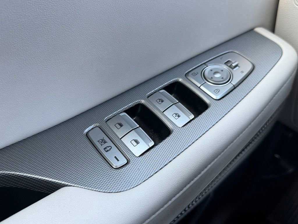 Used 2021 Hyundai Palisade Limited image 23