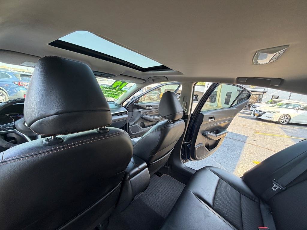 Used 2019 Nissan Altima 2.5 SR w/ SR Premium Package FWD image 14