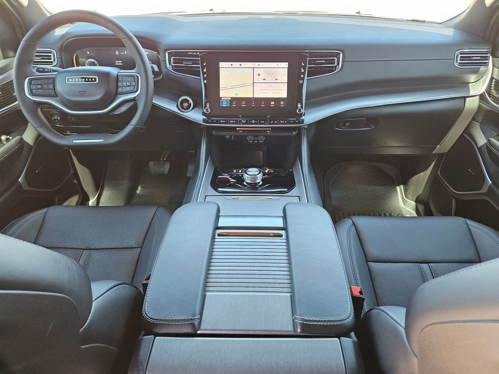 Certified 2025 Jeep Wagoneer Series II w/ Premium Group I image 16