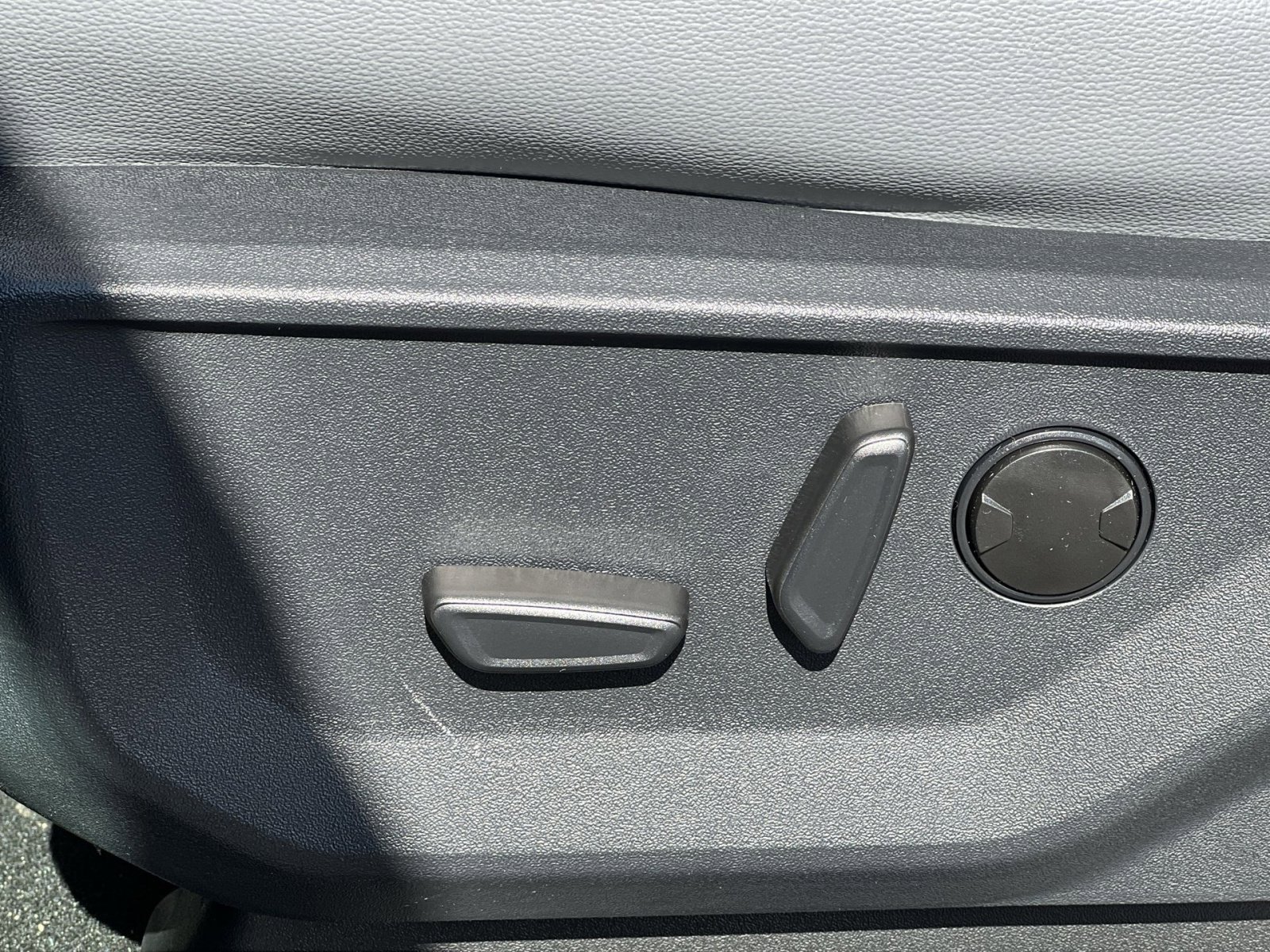 New 2025 Ford F150 Lightning Flash image 14