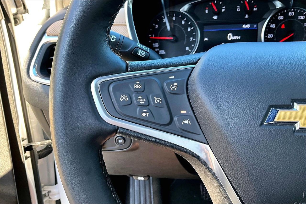 Used 2023 Chevrolet Equinox Premier image 27