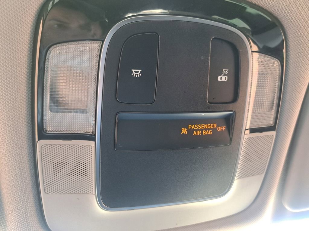 Used 2023 Hyundai Tucson SE image 16