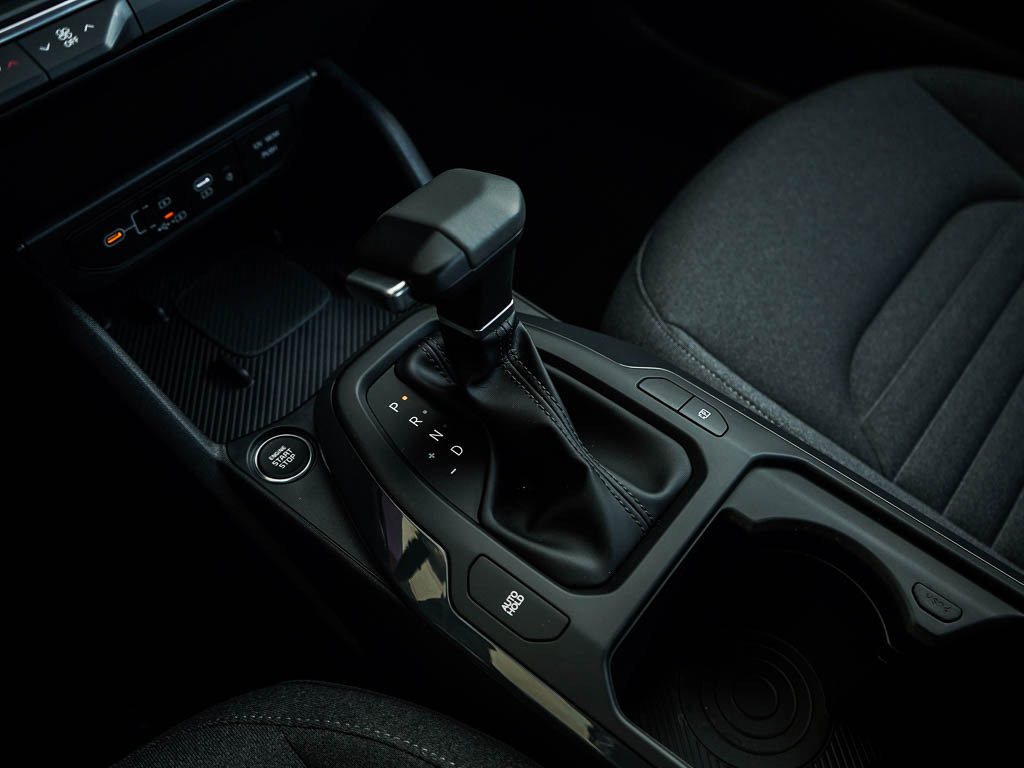 New 2025 Kia K4 EX image 24