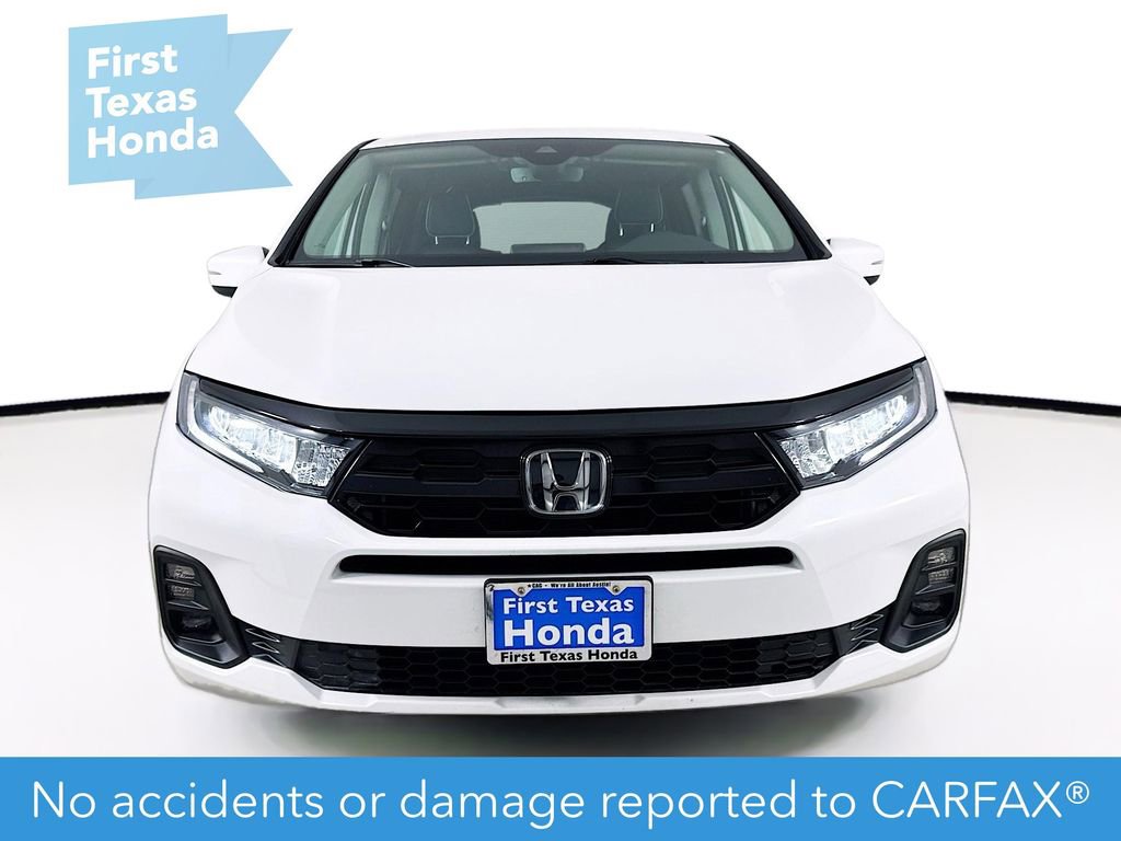 Used 2026 Honda Odyssey Touring image 2