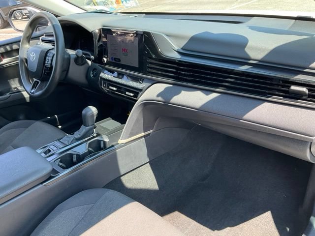 Used 2025 Toyota Camry LE FWD image 19