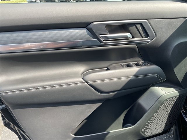 Used 2025 GMC Terrain Elevation image 10