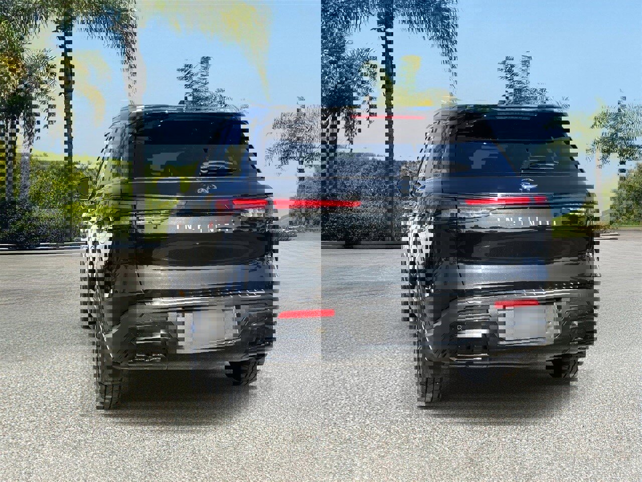 Certified 2023 INFINITI QX60 Luxe w/ Vision Package image 3