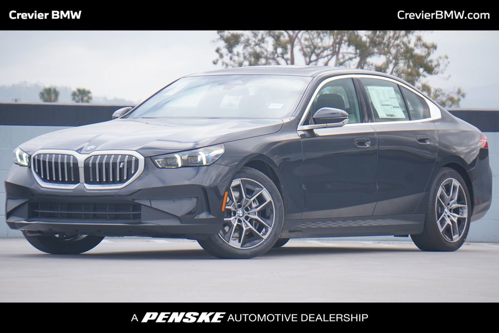 New 2026 BMW i5 eDrive40 w/ Premium Package image 1