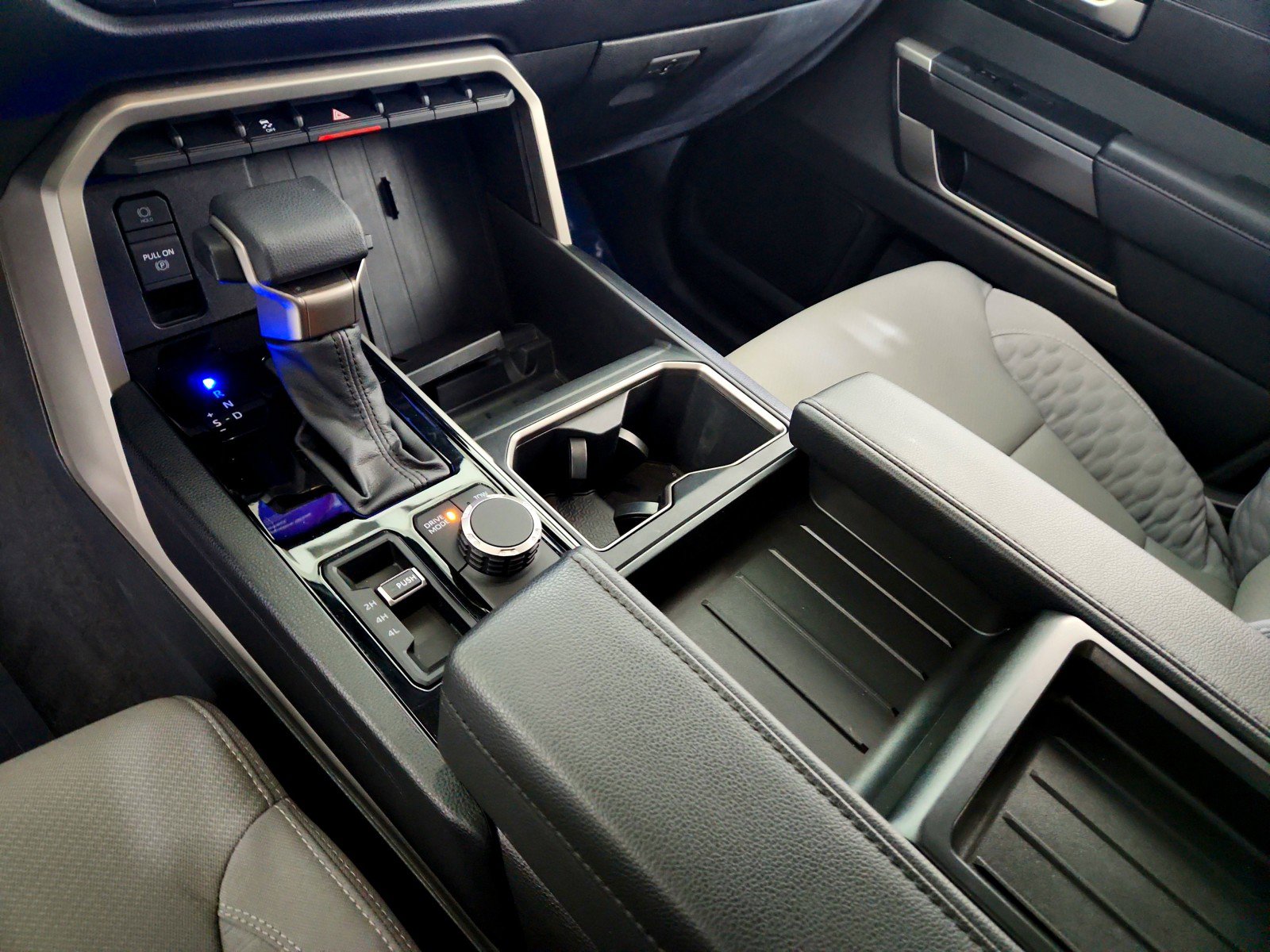 Used 2024 Toyota Tundra SR5 image 19