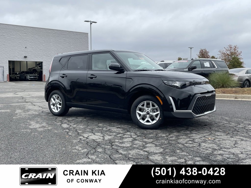 New 2025 Kia Soul LX