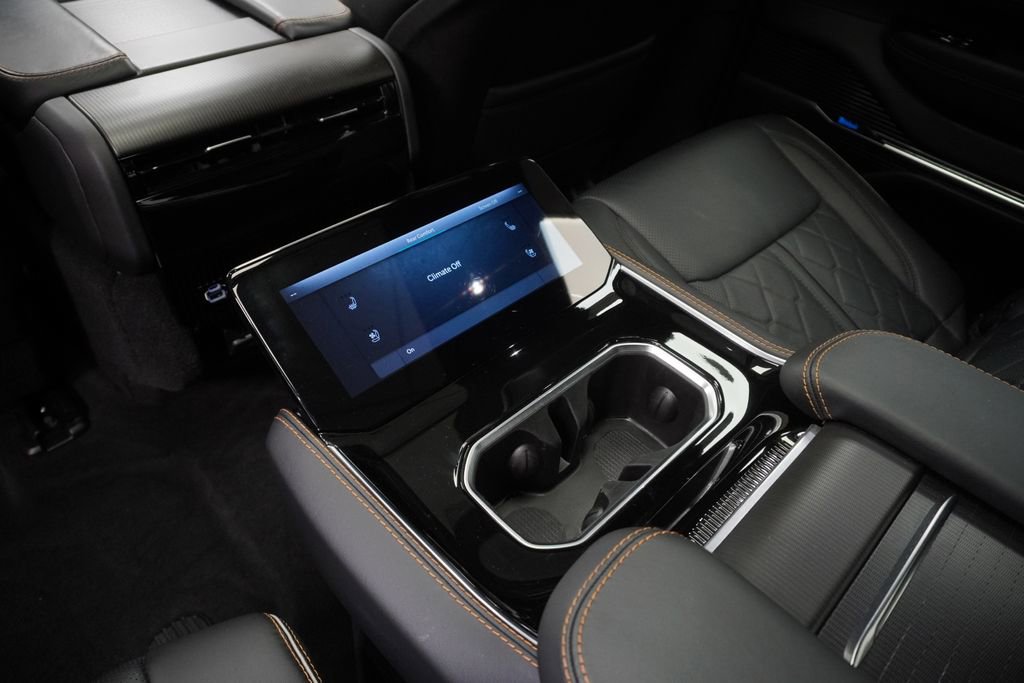 Certified 2025 Jeep Grand Wagoneer Series III w/ Quick Order Packagew 28T image 22