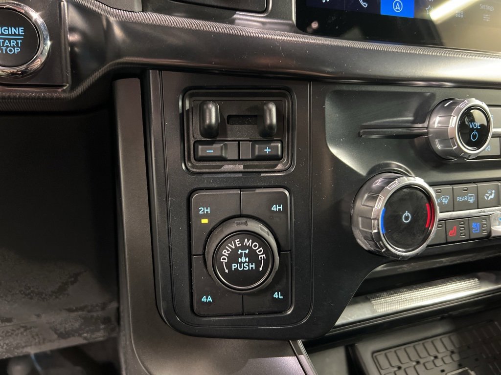 New 2025 Ford F150 Lariat w/ Equipment Group 502A High image 17