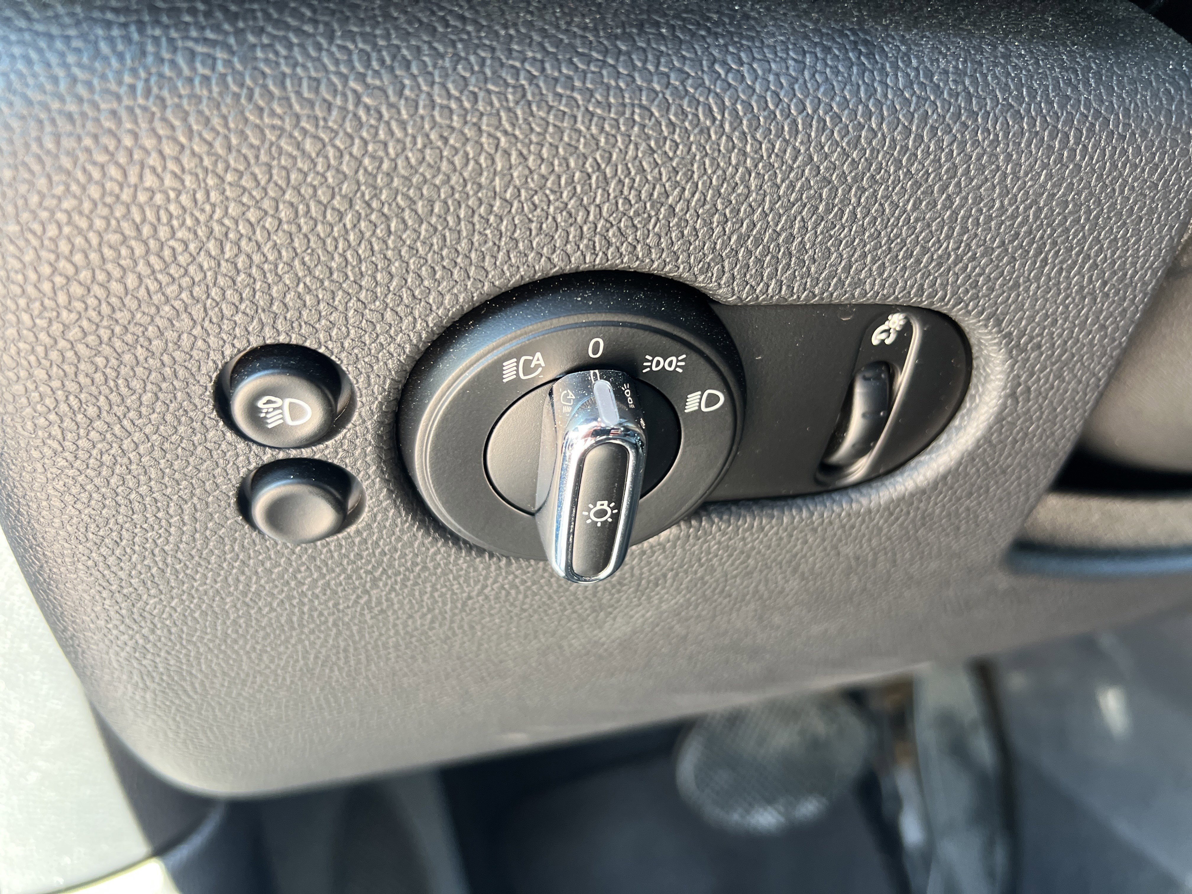 Used 2023 MINI Cooper S FWD image 36