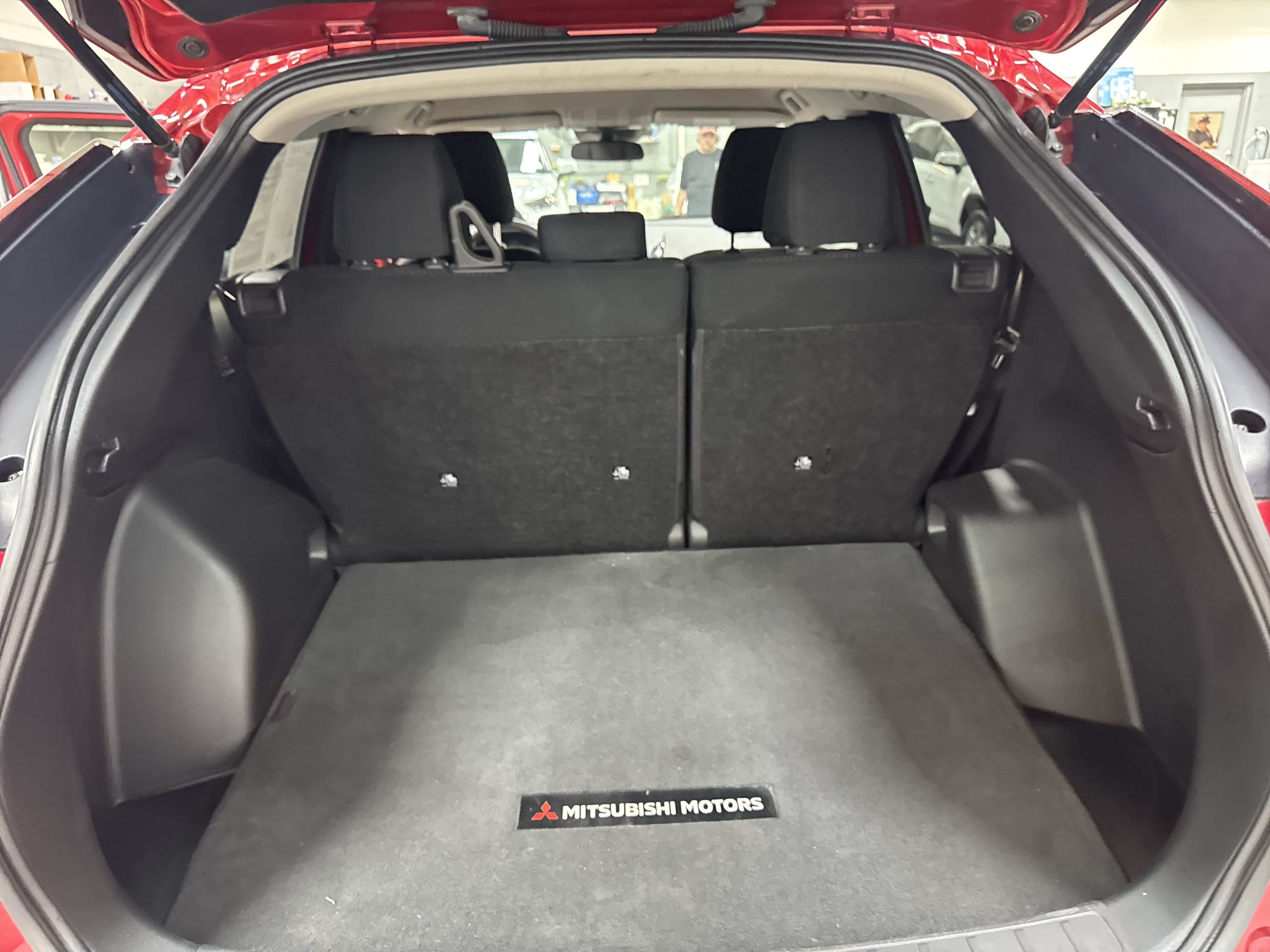 Used 2022 Mitsubishi Eclipse Cross LE AWD/4WD image 32