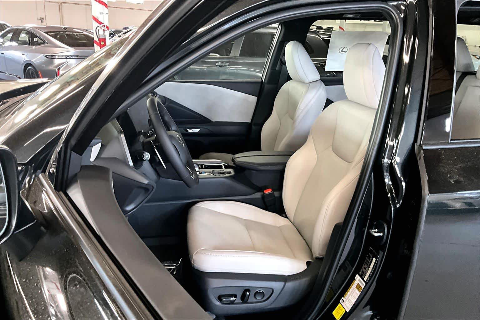 New 2026 Lexus TX 350 AWD w/ Technology Package image 9