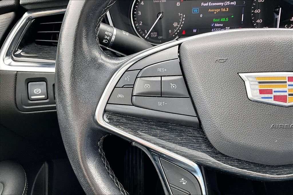 Used 2021 Cadillac XT5 Premium Luxury AWD/4WD image 17