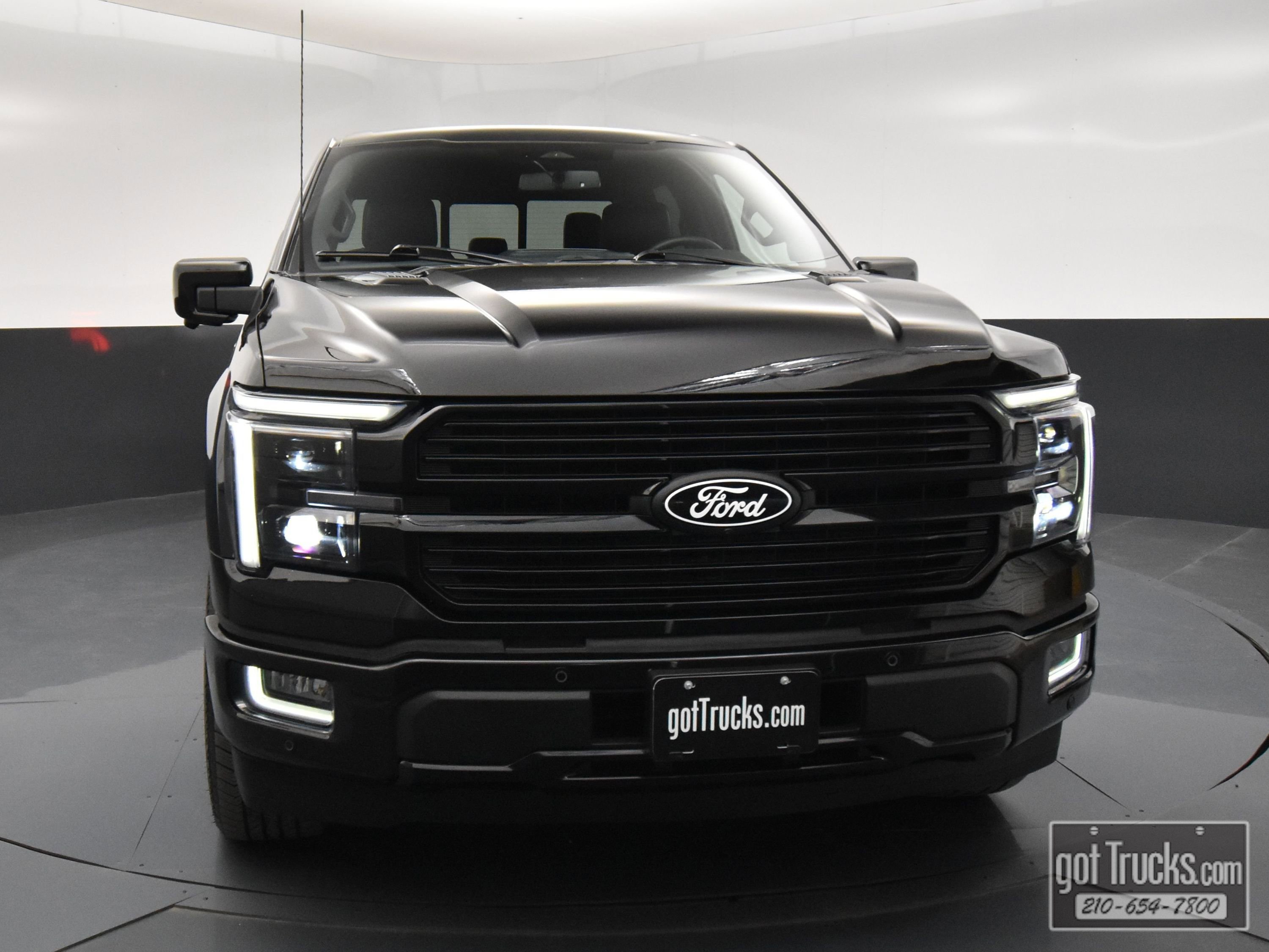 Used 2025 Ford F150 Platinum w/ FX4 Off-Road Package image 51